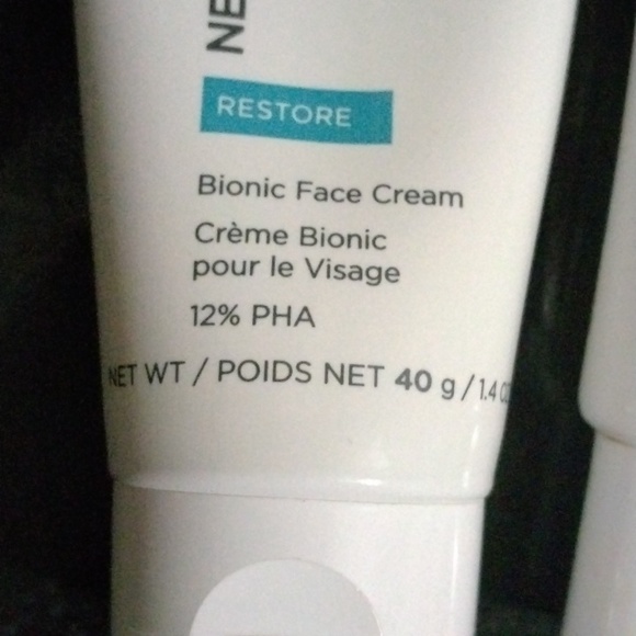 Neo Strata Restore pair - Picture 2 of 5